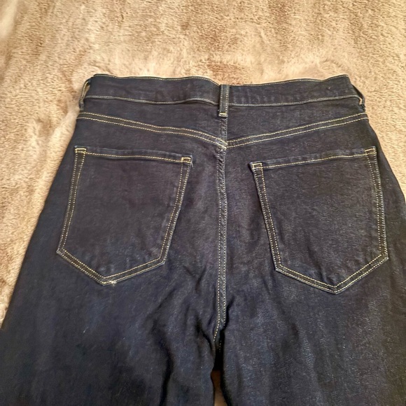 NWOT NEVER WORN High Rise Long Flare Jean - Banana Republic - Picture 4 of 4